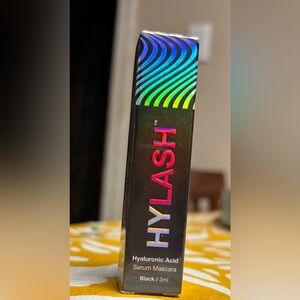 Toy Factory Hylash Hyaluronic Acid Serum Mascara